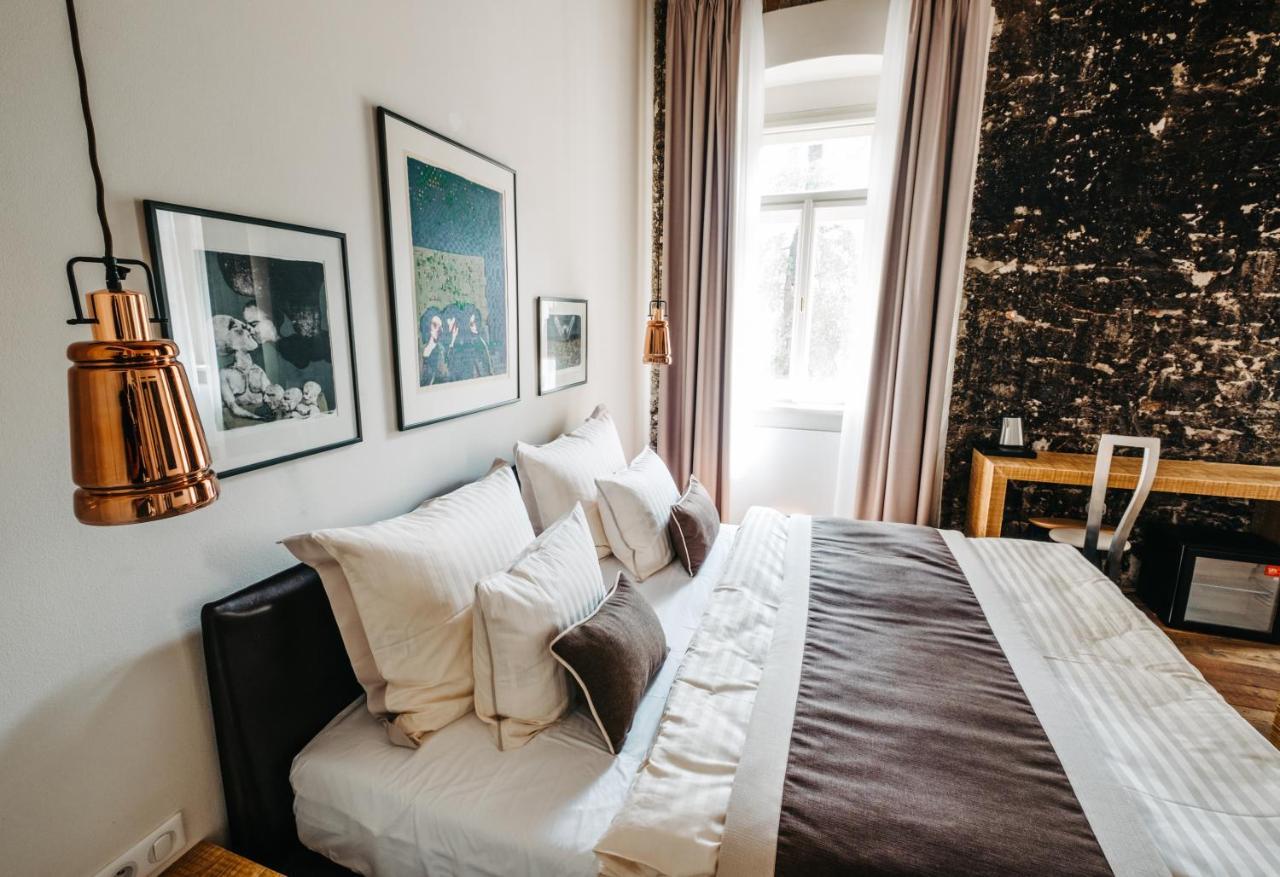 Deluxe Double Room with Shower